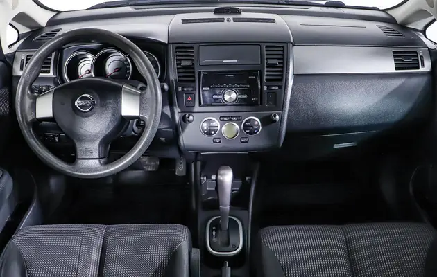 Nissan Tiida, фото №14