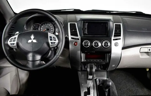 Mitsubishi pajero sport акпп 2013 с пробегом 90 578 км, фото №4