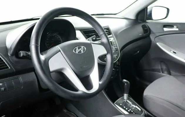Hyundai Solaris 1.6 Автомат, фото №7
