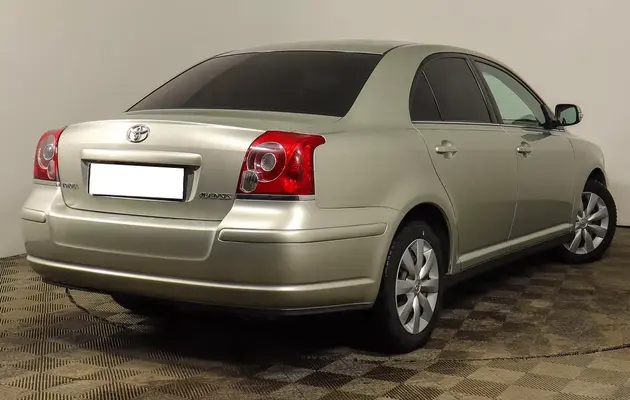 Toyota Avensis, фото №4