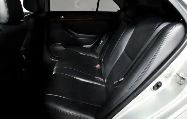 Toyota Avensis, фото №12