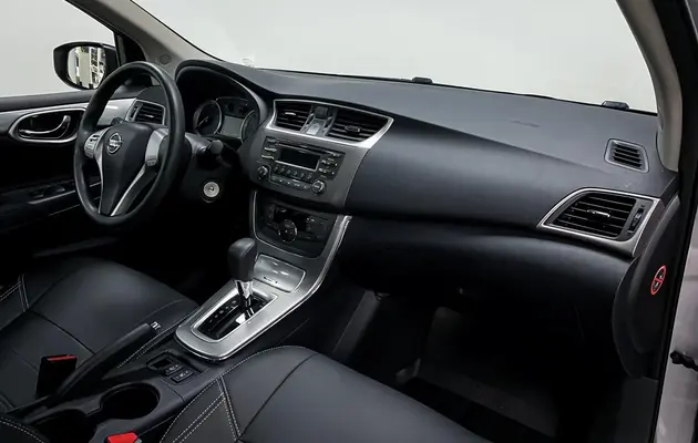 Nissan Tiida, фото №11