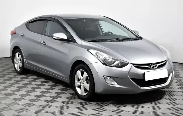 Hyundai Elantra, фото №3