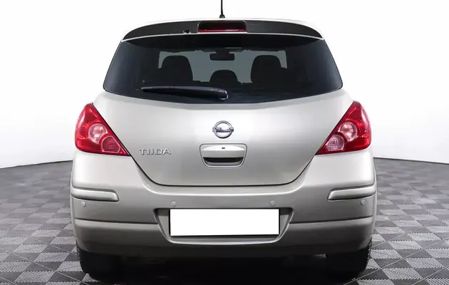 Nissan Tiida, фото №6