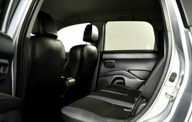 Mitsubishi Outlander 2.4 Механика, фото №6