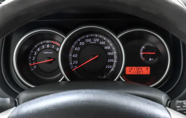 Nissan Tiida, фото №13