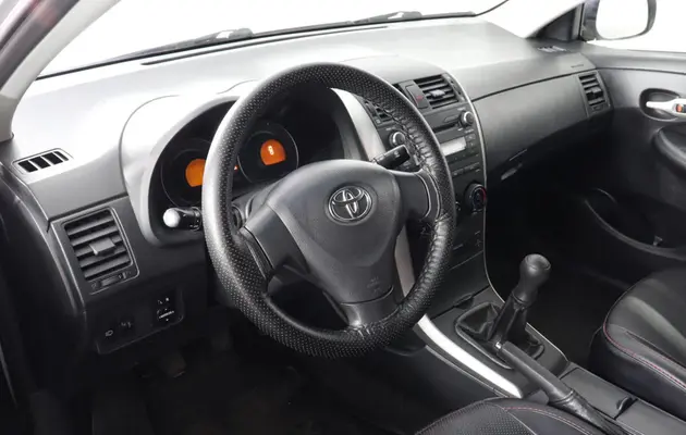 Toyota Corolla, фото №5