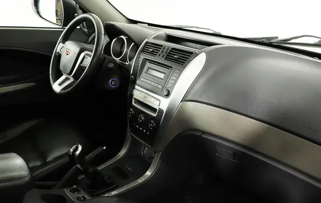 Geely Emgrand X7, фото №7