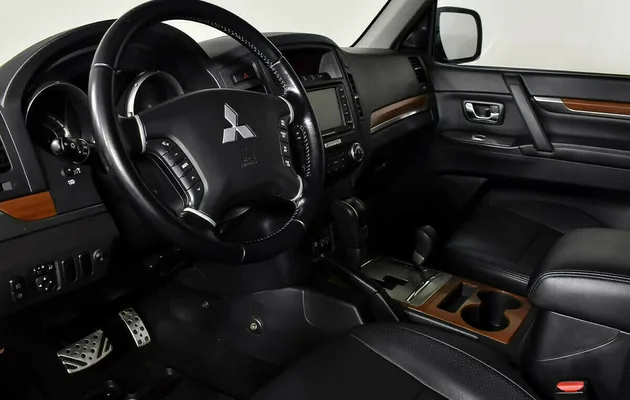 Mitsubishi Pajero IV, фото №5