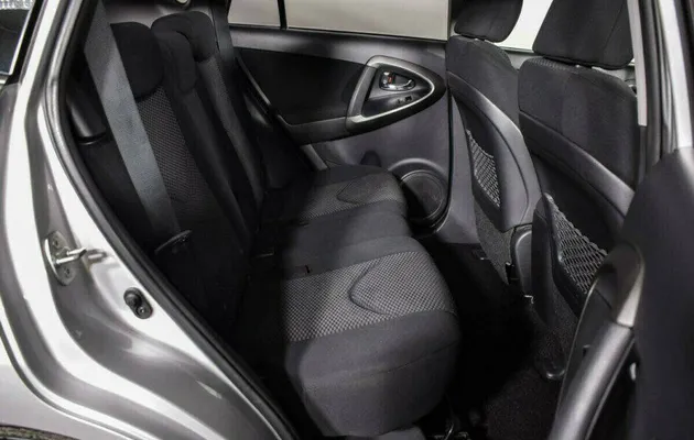 Toyota RAV4 2.0 Вариатор, фото №7