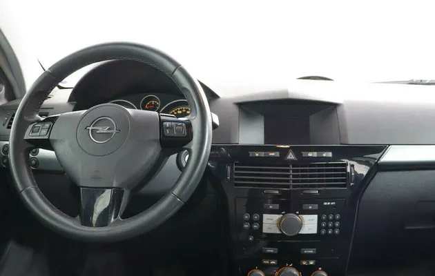 Opel Astra H Рестайлинг, фото №5