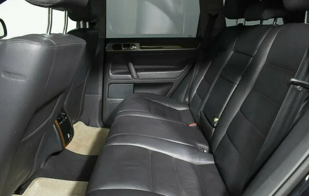 Volkswagen Touareg 2.5 Автомат, фото №9