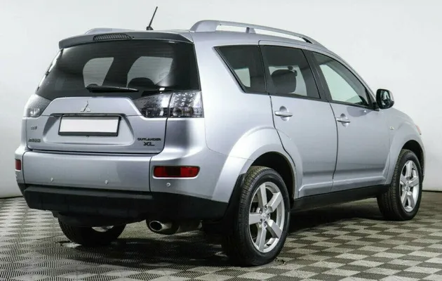 Mitsubishi Outlander 2.4 Вариатор, фото №3
