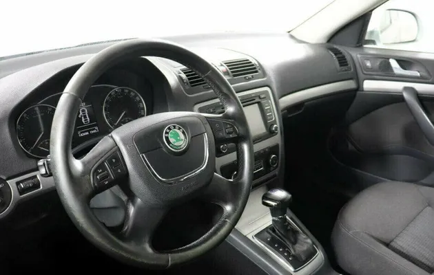 Skoda Octavia 1.8 Робот, фото №9