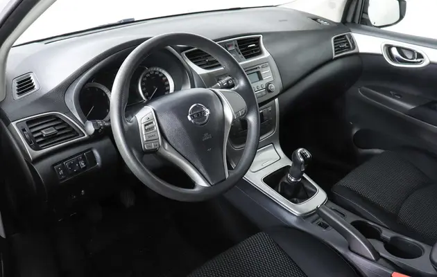 Nissan Tiida, фото №9