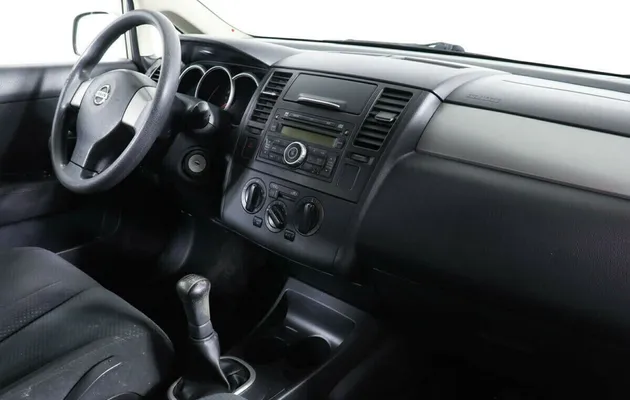 Nissan Tiida I Рестайлинг, фото №7
