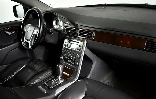 Volvo XC70, фото №9