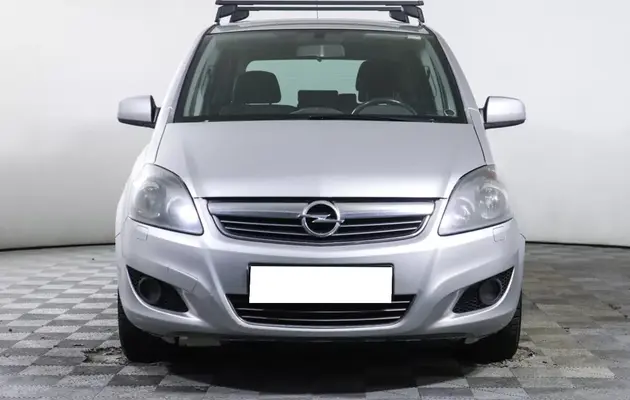 Opel Zafira, фото №2