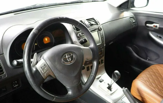 Toyota Corolla 1.6 Робот, фото №10