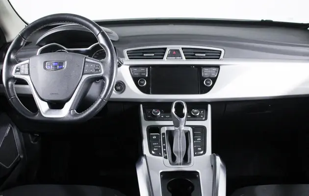 Geely Atlas, фото №12