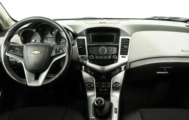 Chevrolet Cruze, фото №8
