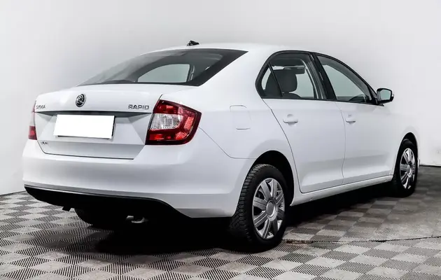 Skoda Rapid, фото №4