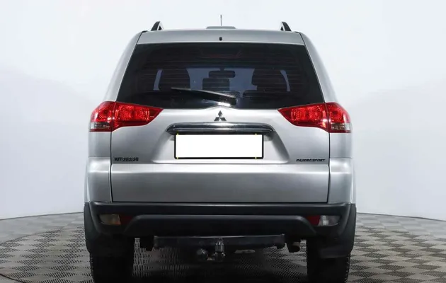Mitsubishi pajero sport мкпп 2013 с пробегом 92 003 км, фото №7