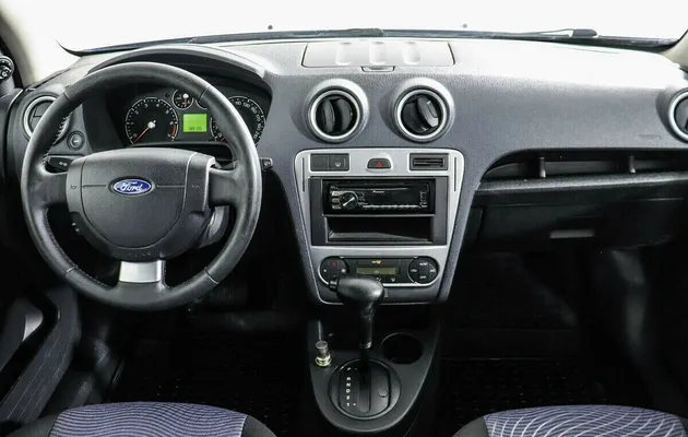 Ford Fusion I Рестайлинг, фото №5