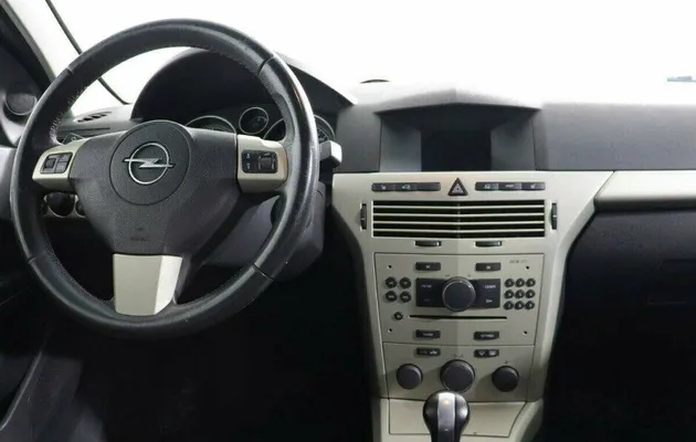 Opel Astra 1.6 Робот, фото №6