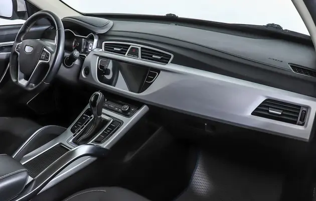 Geely Atlas, фото №10