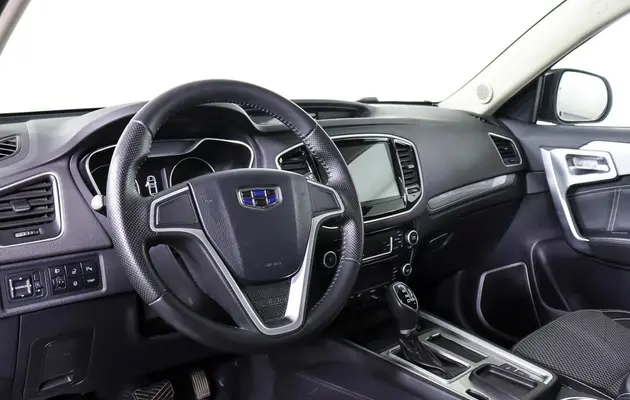 Geely Emgrand X7, фото №16