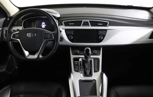 Geely Atlas, фото №12