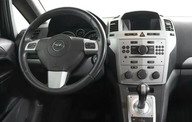 Opel Zafira B Рестайлинг, фото №6