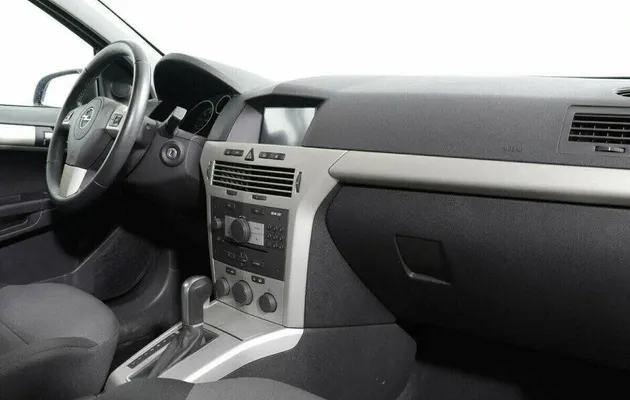 Opel Astra 1.8 Автомат, фото №6