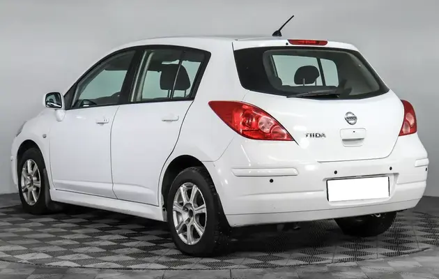 Nissan Tiida, фото №7