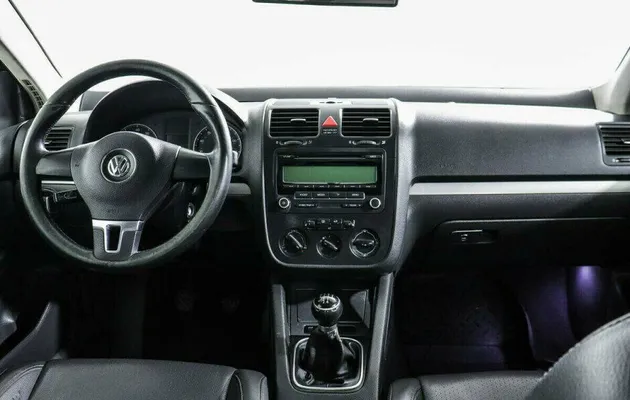 Volkswagen Jetta 2.5 Механика, фото №5