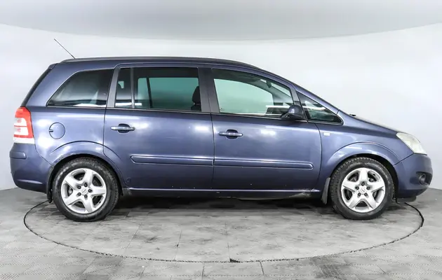 Opel Zafira, фото №4