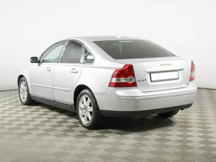Volvo S40